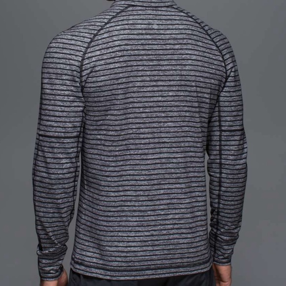 Lululemon mens 1/4 zip pullover. Size medium.